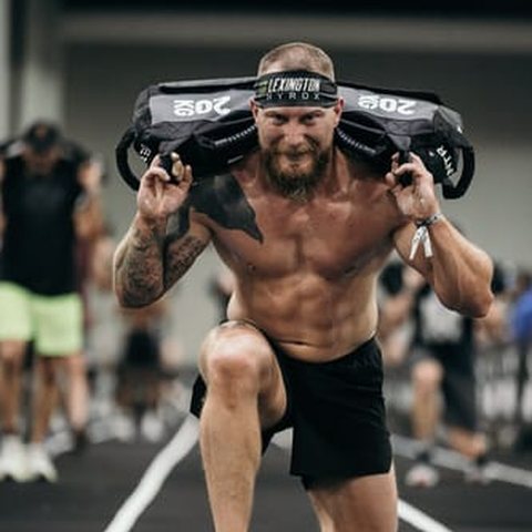 Athlete on the HYROX Atlanta course